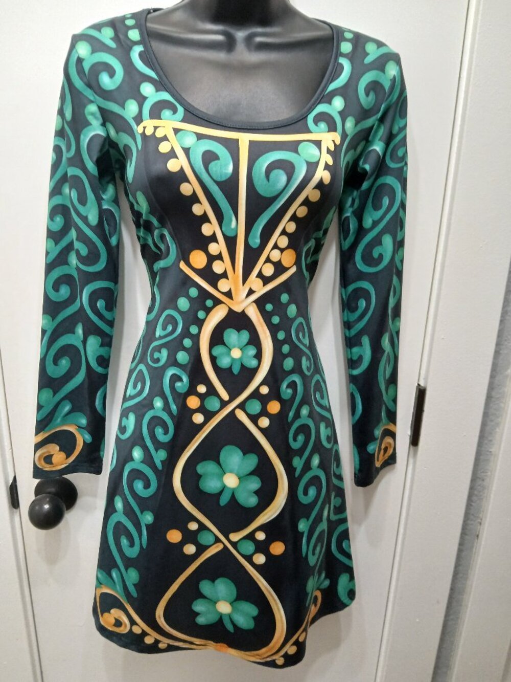 Emerald Floral Dramatic Mini🩵